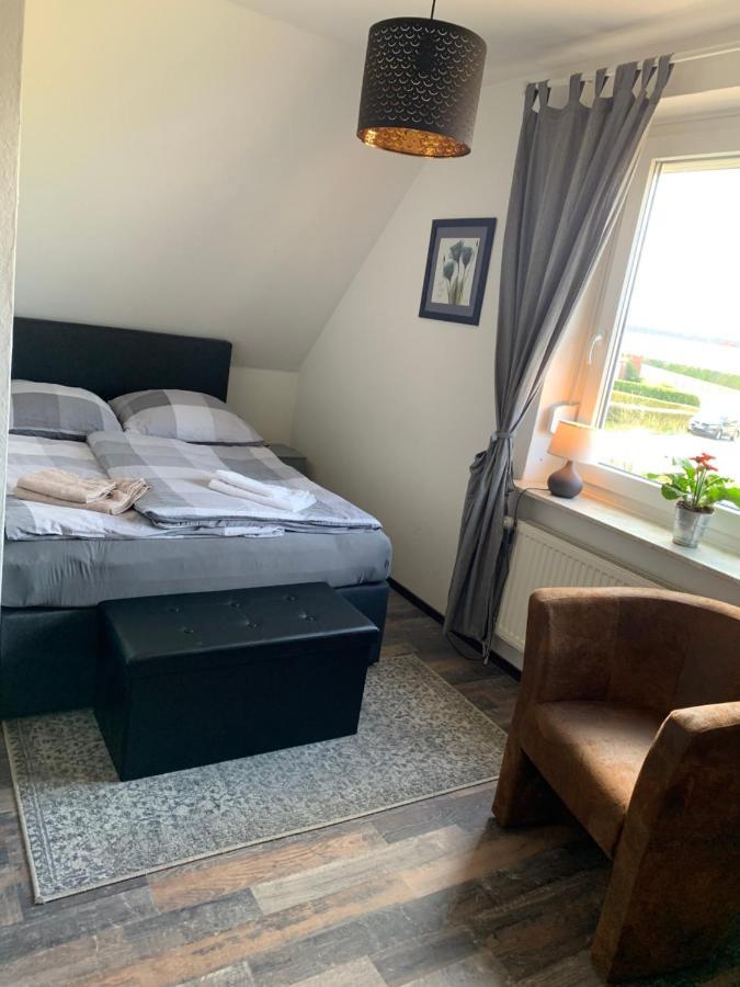Privates Ferienzimmer An Der Nordsee Хузум Экстерьер фото